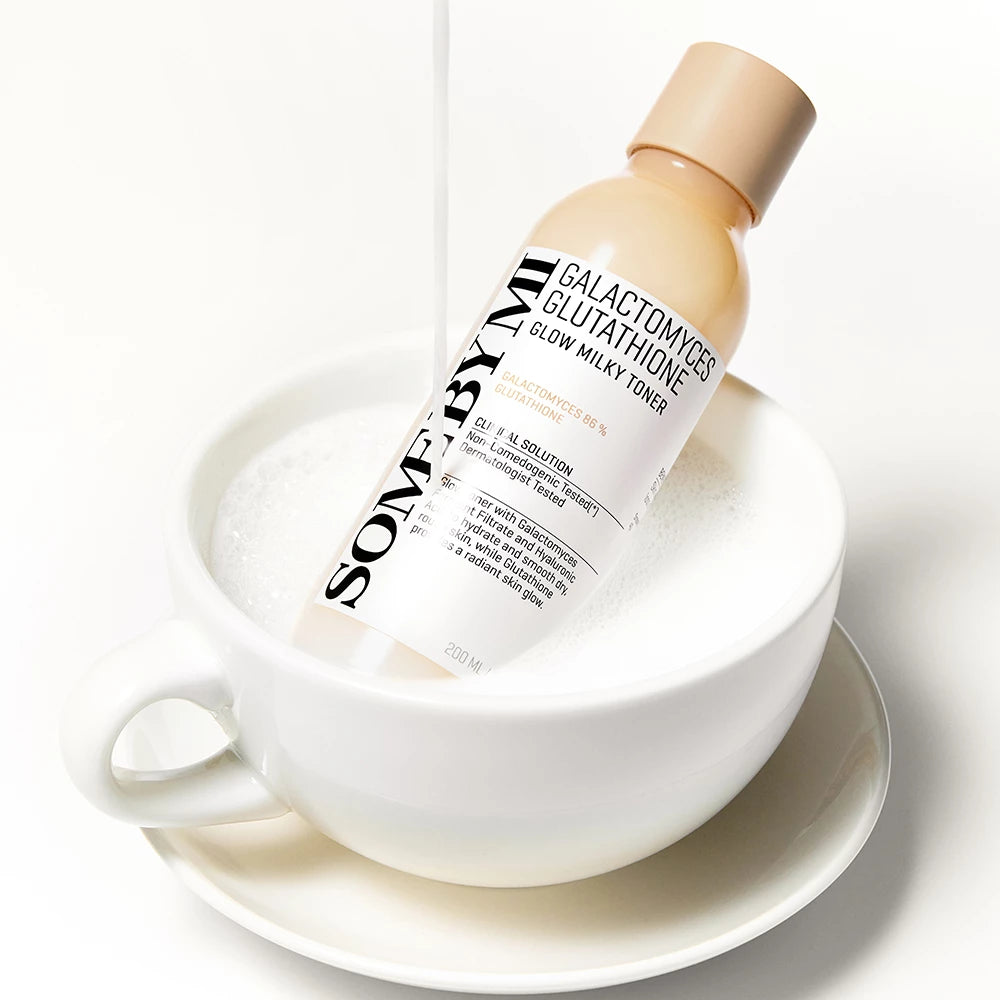 SOME BY MI Galactomyces Glutathione Glow Milky Toner